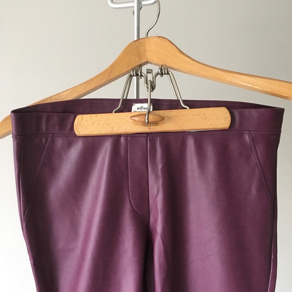 Wilfred Burgundy Vegan Leather Leggings - Large - Picture 5 of 8